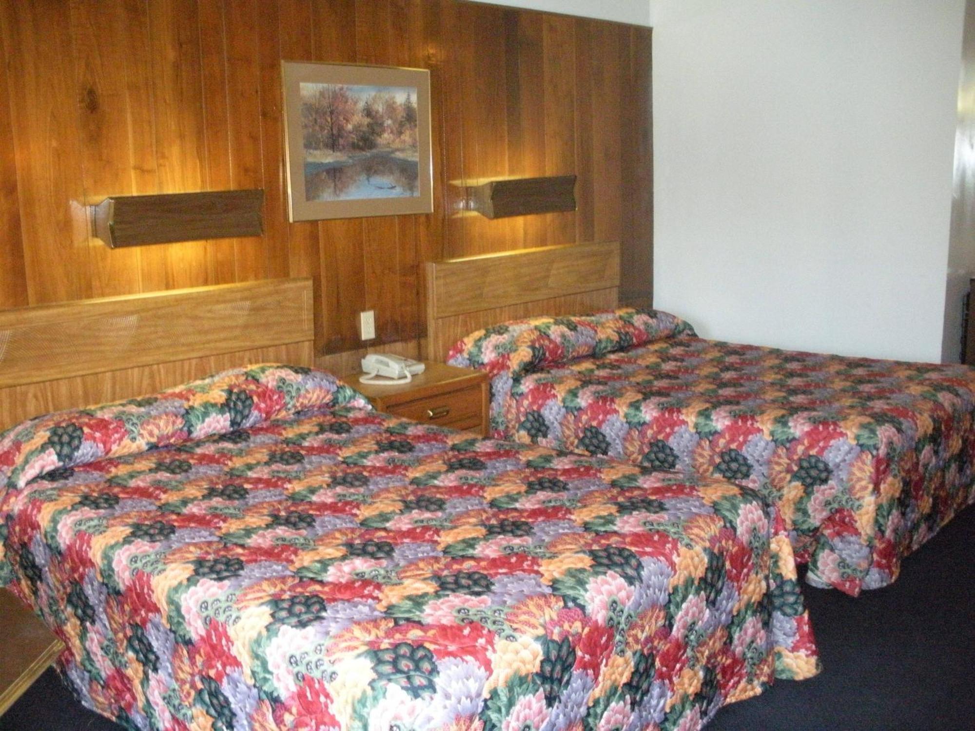 Kings Inn Cleveland Strongsville Extérieur photo